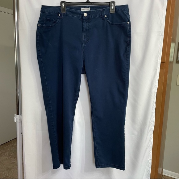 Catherines Blue Sateen Stretch 20WP Ankle Cropped Jeans with Classic Stitching - Picture 1 of 3